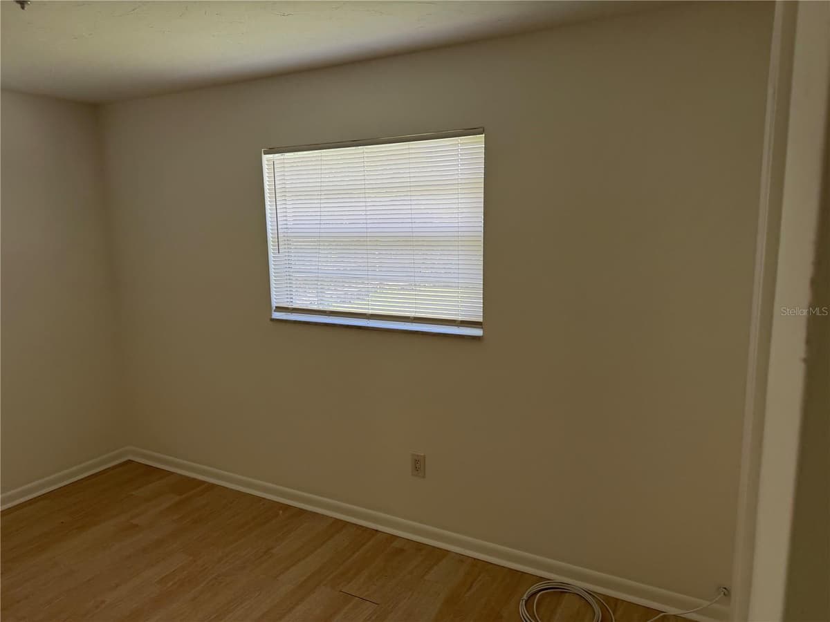 2185 3RD STREET — photo 3 of 16