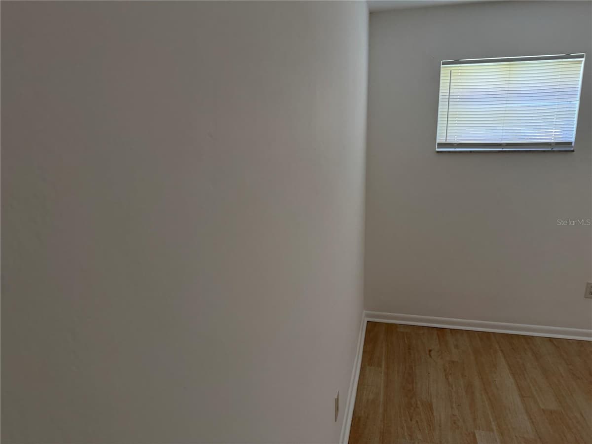 2185 3RD STREET — photo 6 of 16