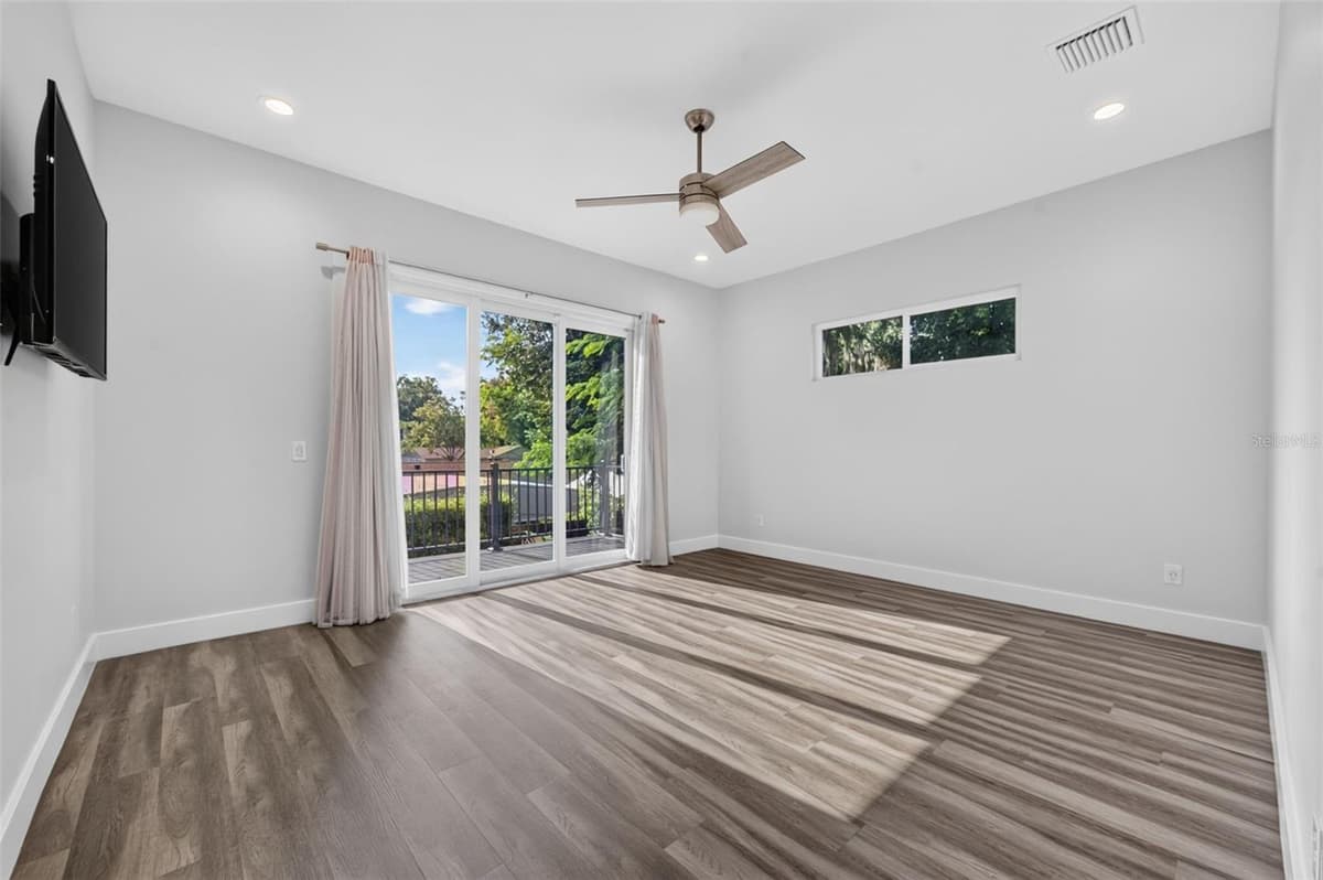 1424 RIDGEWOOD AVENUE — photo 30 of 51
