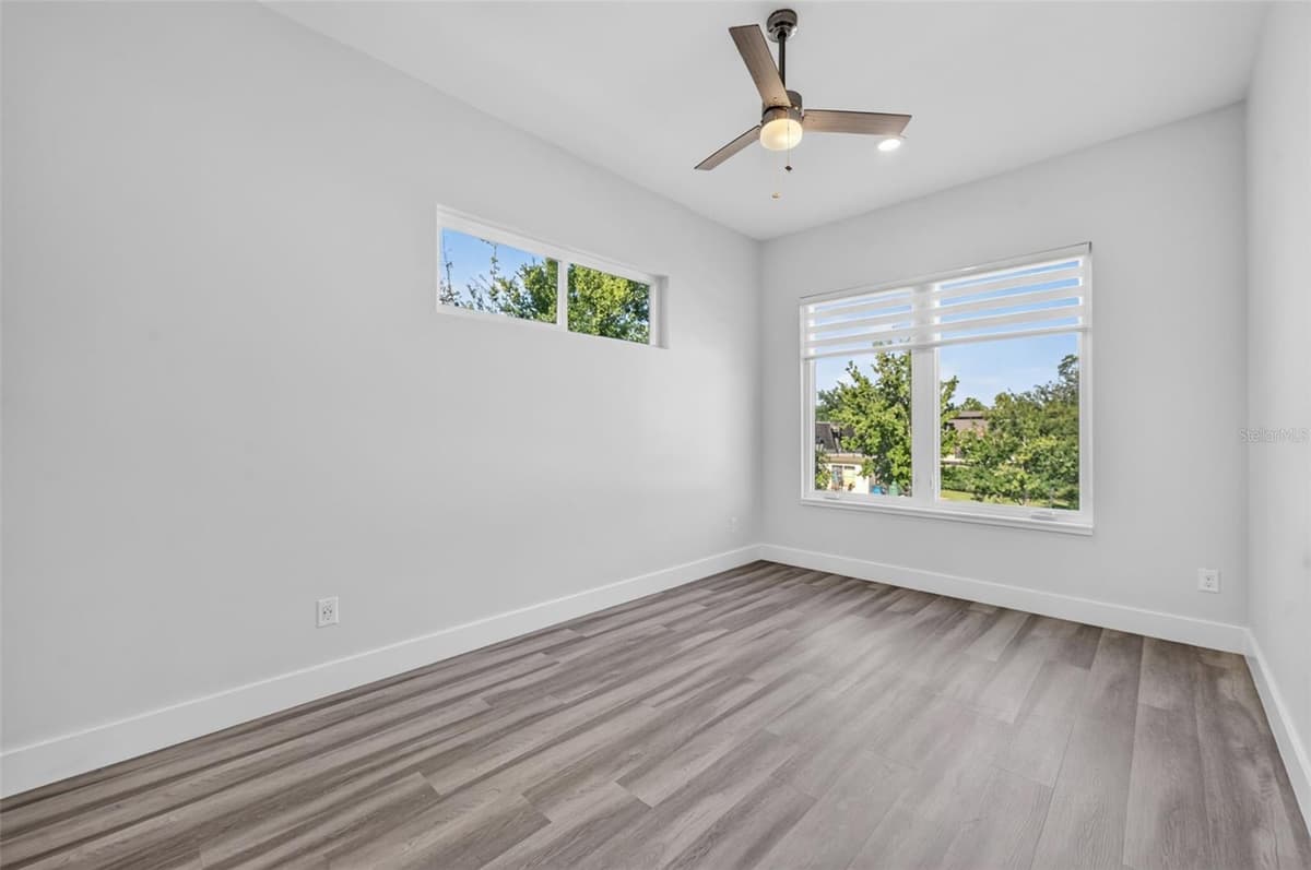 1424 RIDGEWOOD AVENUE — photo 38 of 51