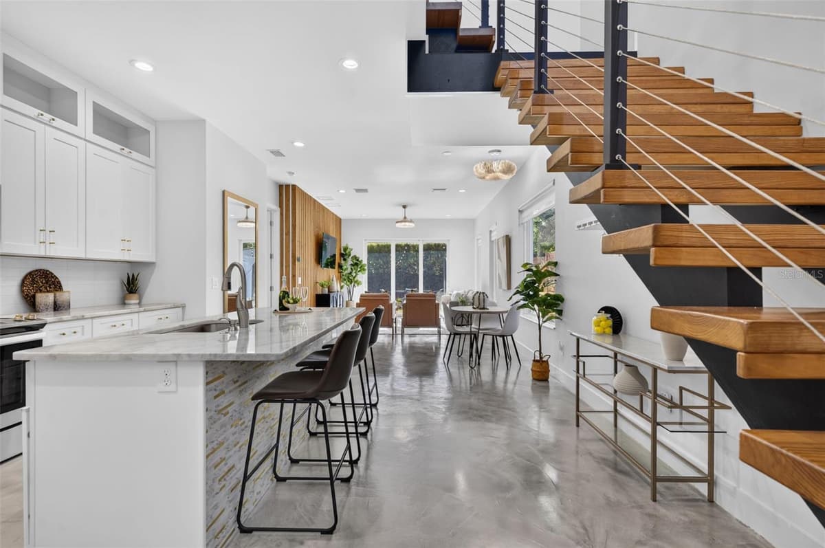 1424 RIDGEWOOD AVENUE — photo 5 of 51