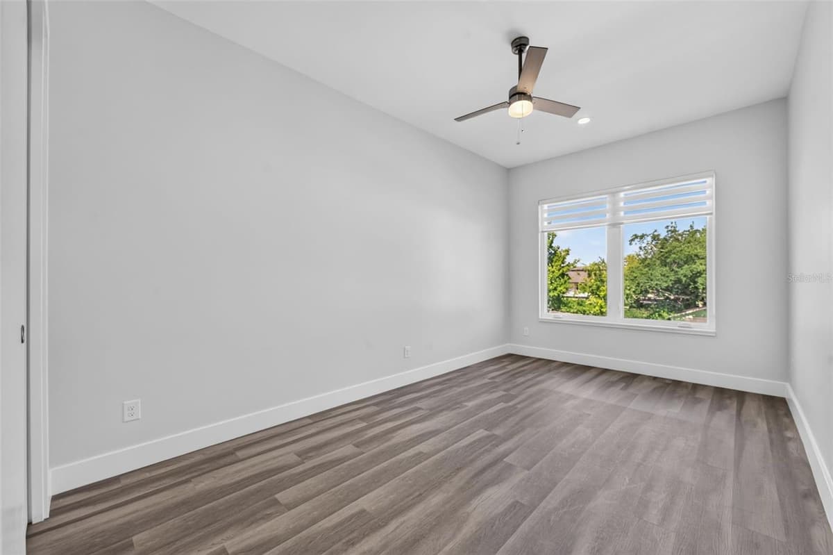 1424 RIDGEWOOD AVENUE — photo 40 of 51
