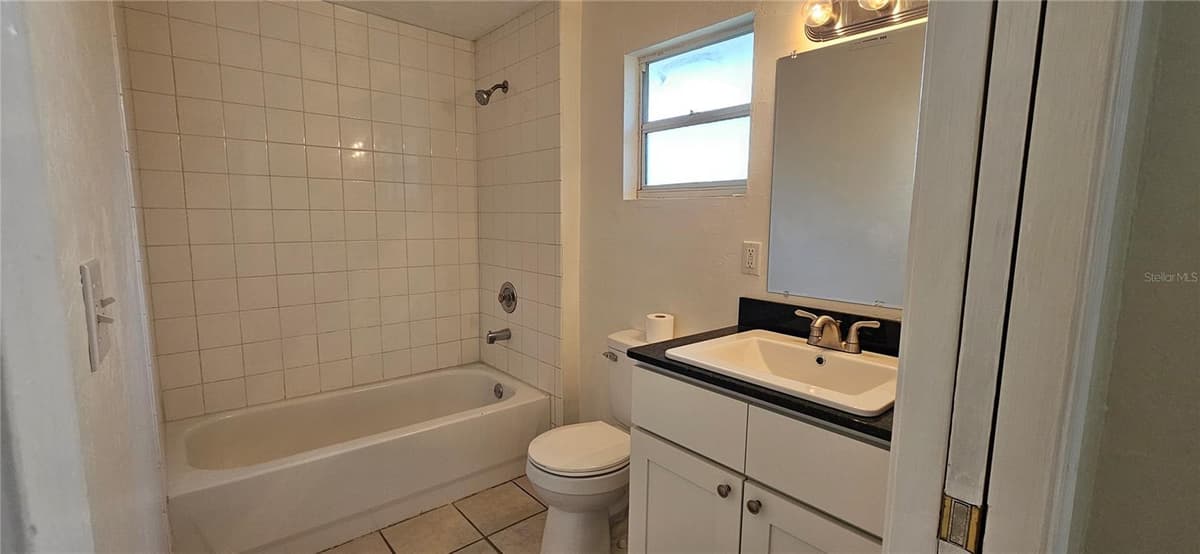 709 HIGHLAND STREET — photo 11 of 36