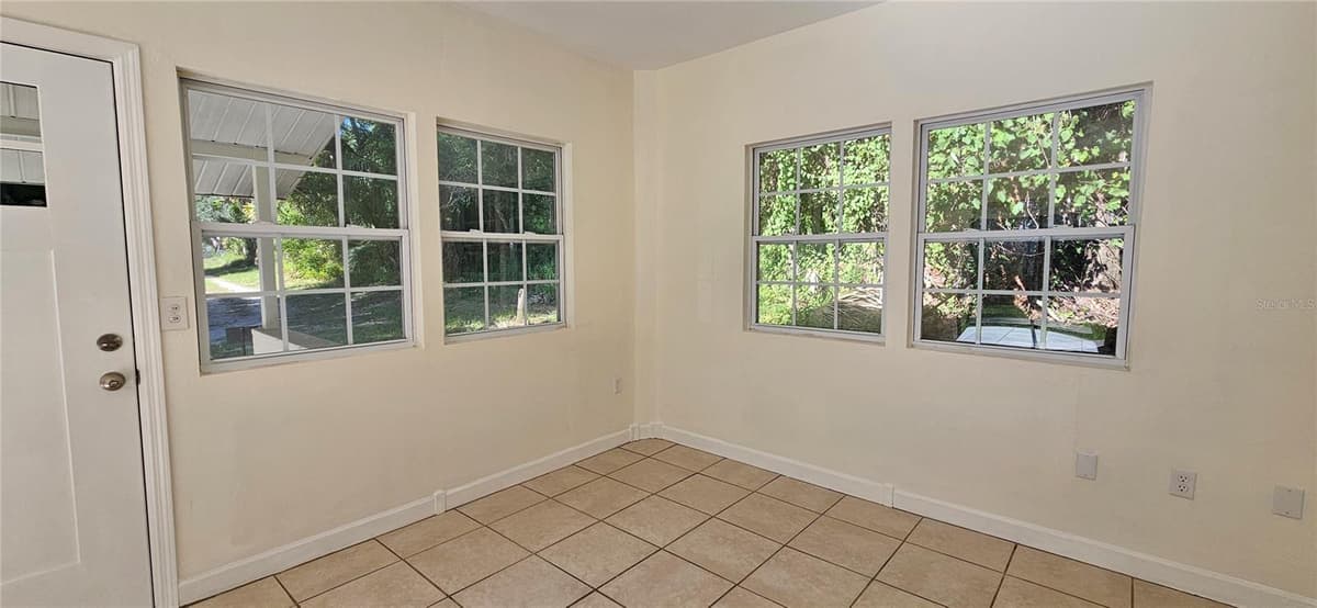 709 HIGHLAND STREET — photo 25 of 36