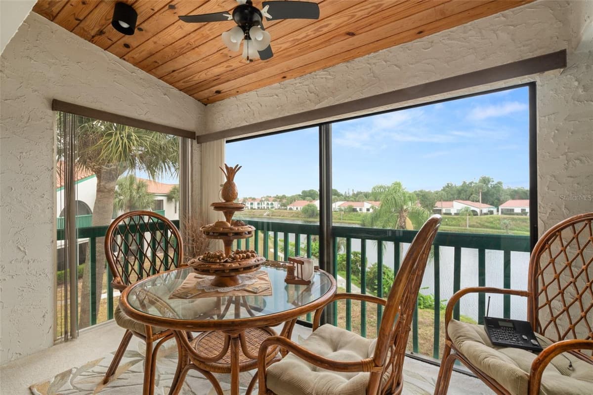 4729 CASABLANCA CIRCLE — photo 24 of 42