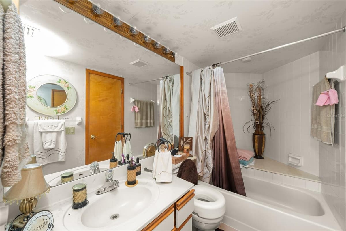 4729 CASABLANCA CIRCLE — photo 34 of 42