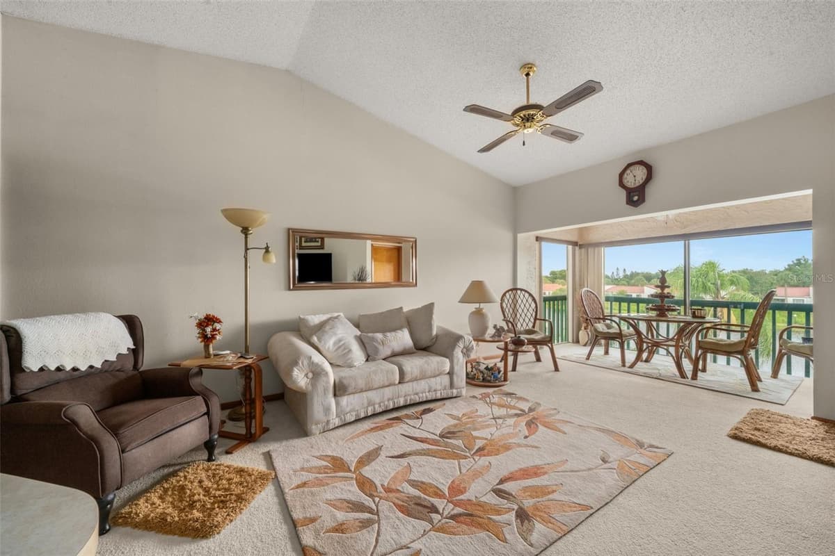 4729 CASABLANCA CIRCLE — photo 33 of 42
