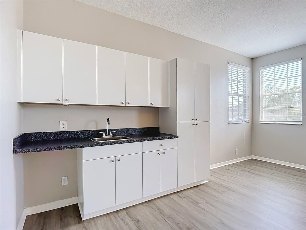 10739 EVENINGWOOD COURT — photo 24 of 43