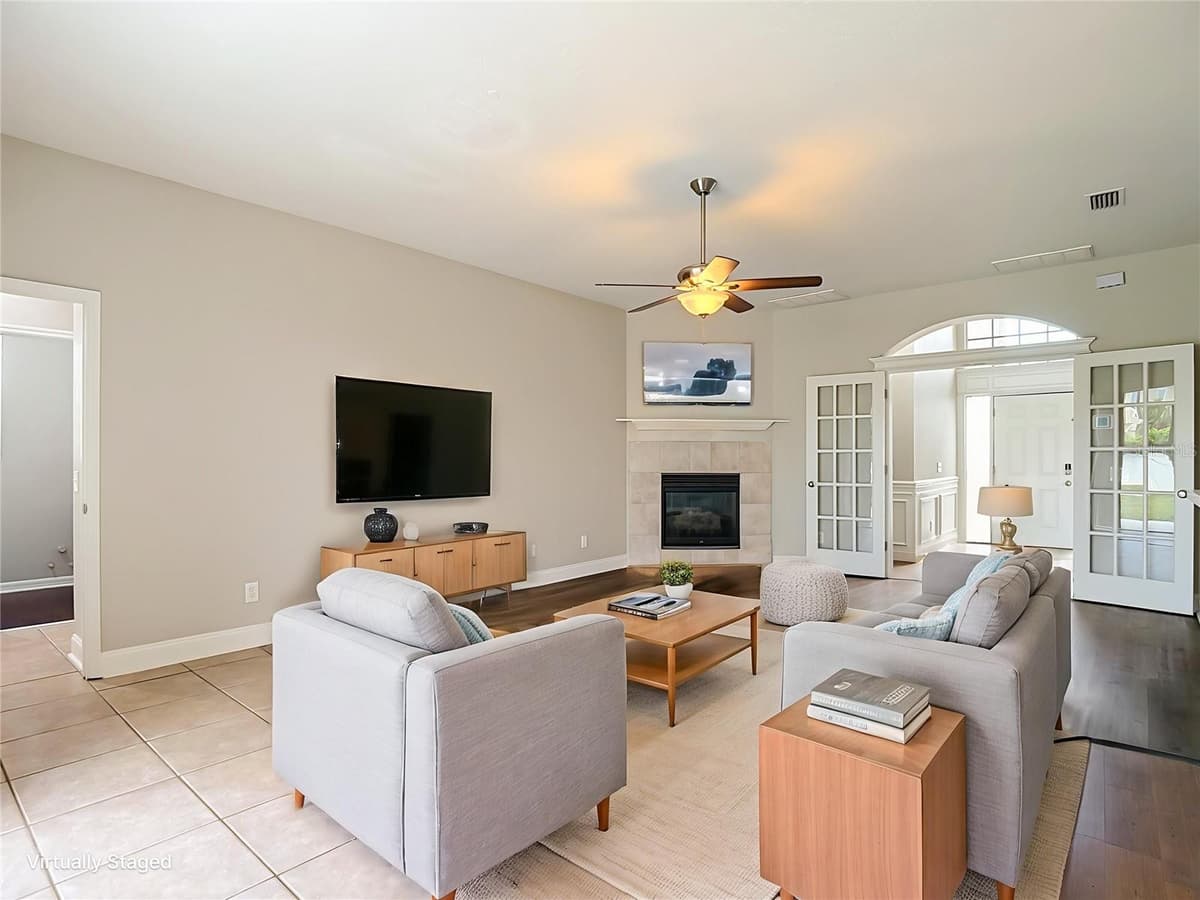 10739 EVENINGWOOD COURT — photo 14 of 43