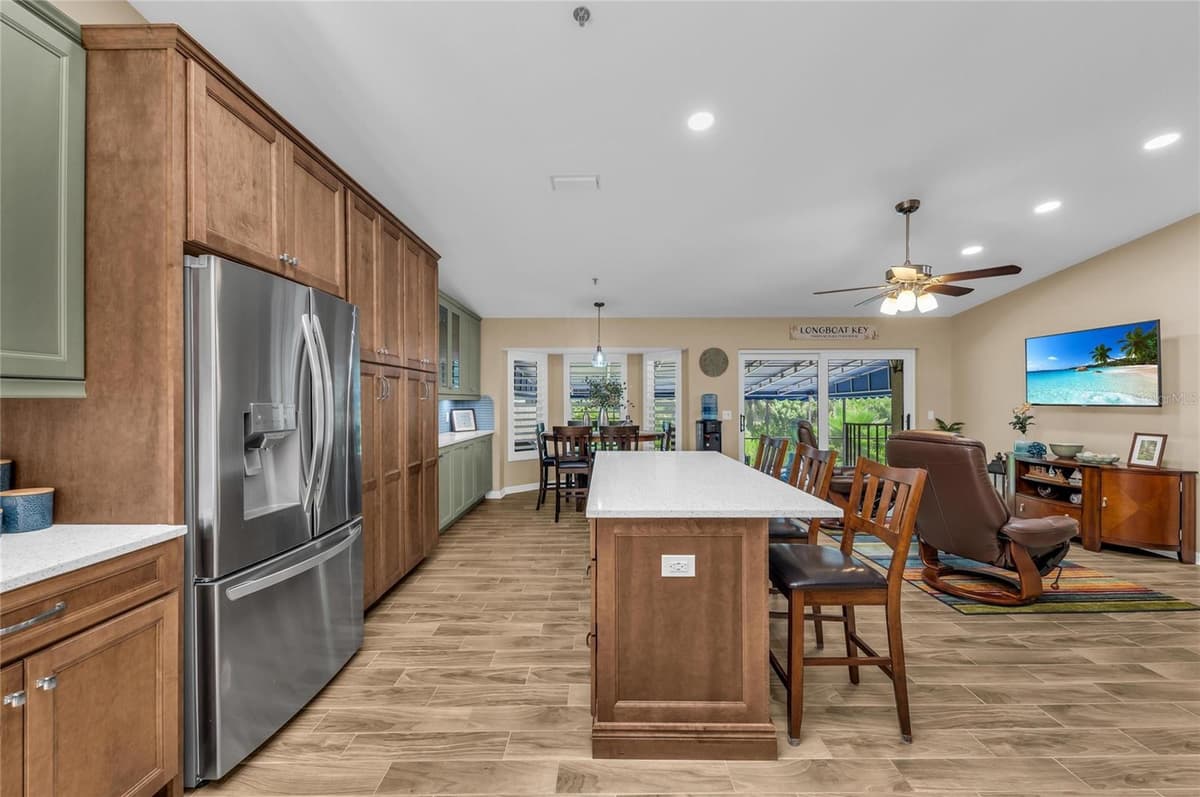 2350 HARBOUR OAKS DRIVE — photo 17 of 85