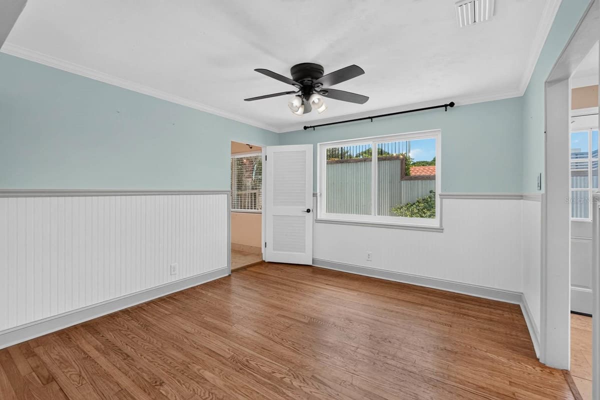 2071 PENINSULA DRIVE — photo 18 of 53