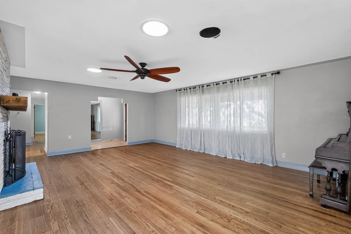 2071 PENINSULA DRIVE — photo 14 of 53