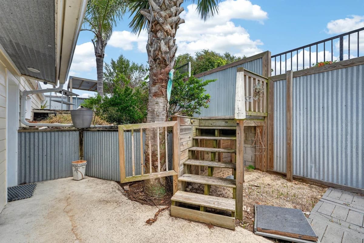 2071 PENINSULA DRIVE — photo 41 of 53