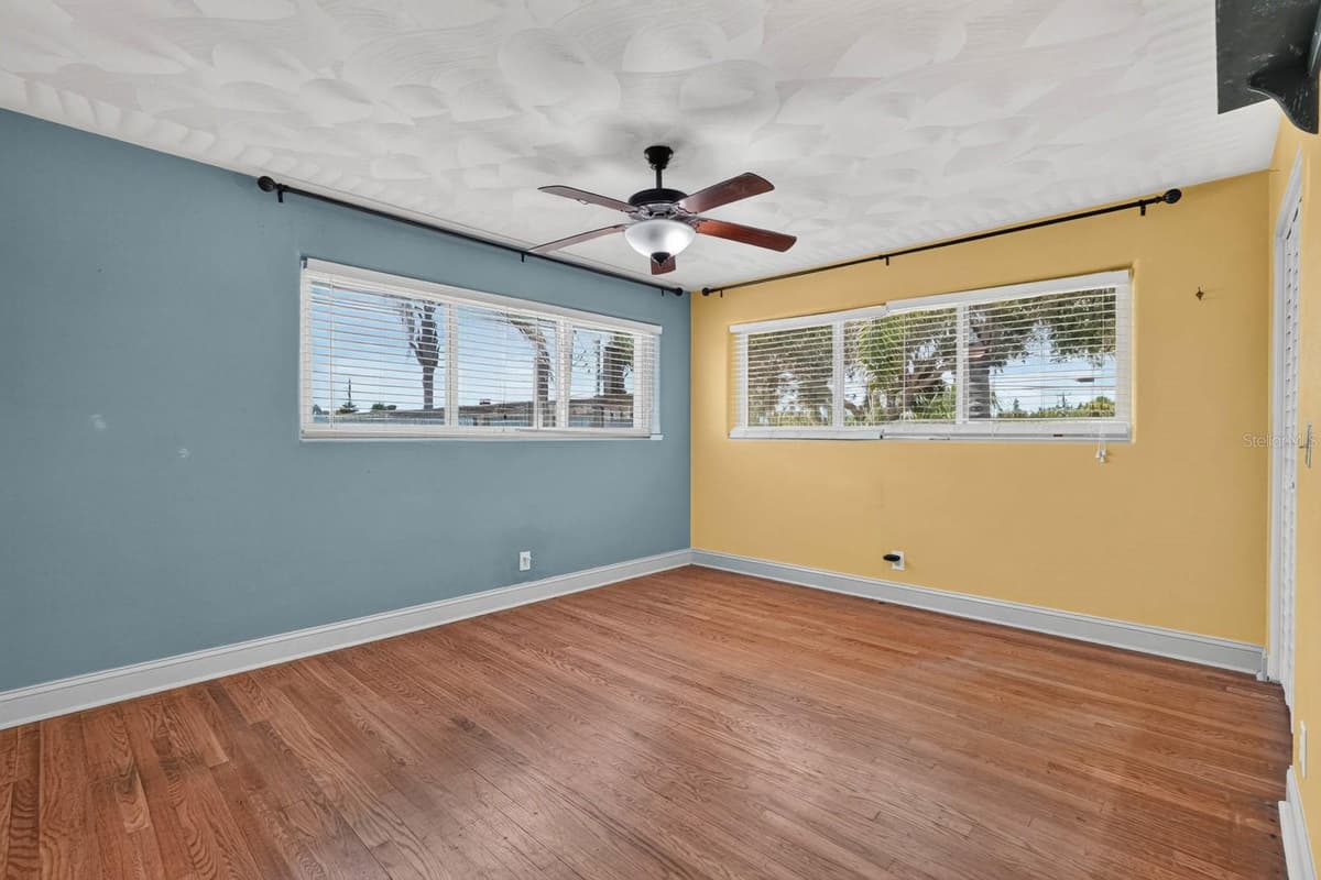 2071 PENINSULA DRIVE — photo 27 of 53