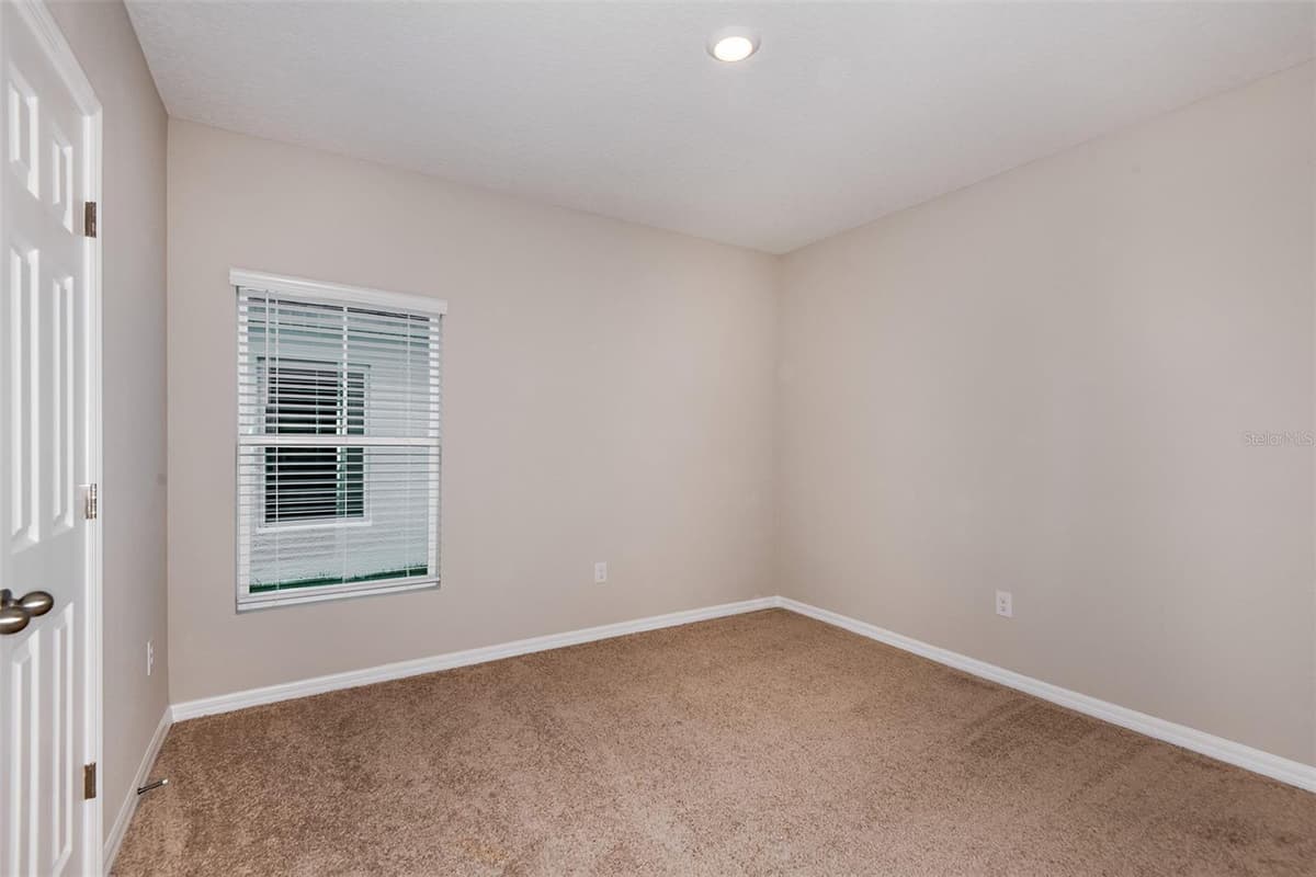 36613 SAGEMOOR DRIVE — photo 16 of 30