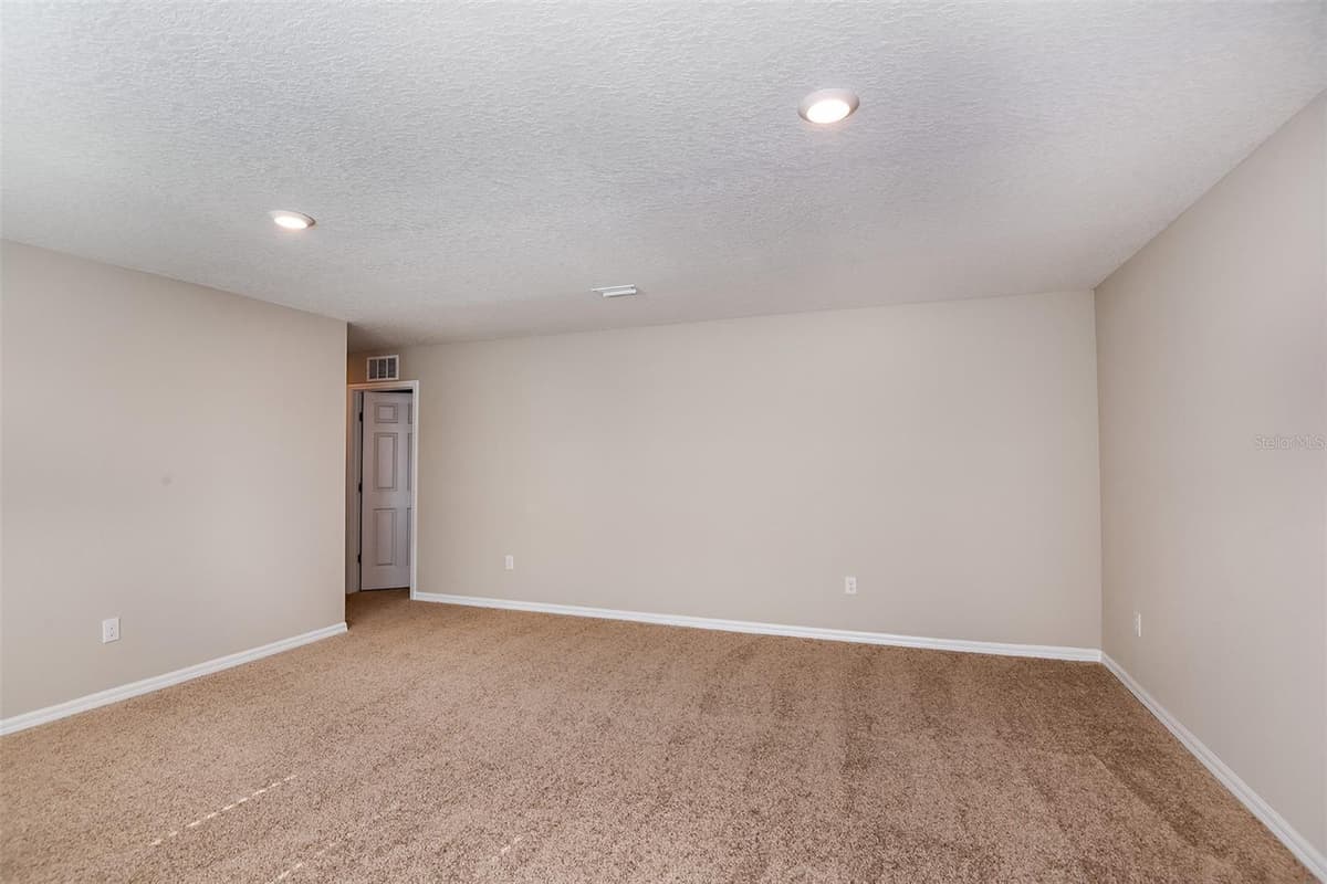 36613 SAGEMOOR DRIVE — photo 22 of 30