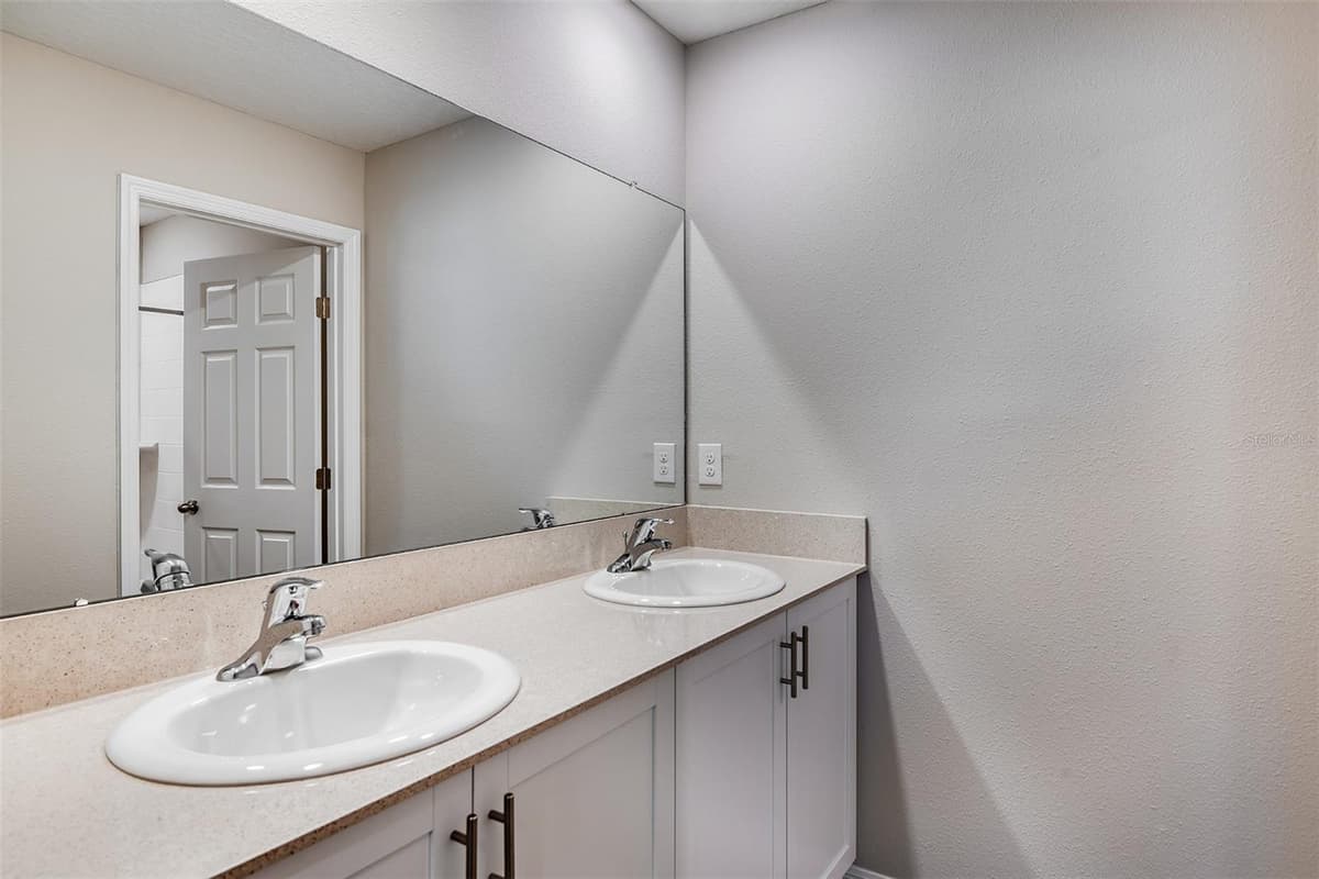 36613 SAGEMOOR DRIVE — photo 18 of 30
