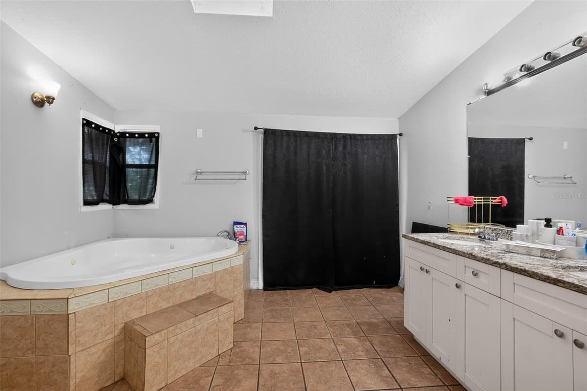 10109 MAIN STREET — photo 26 of 35