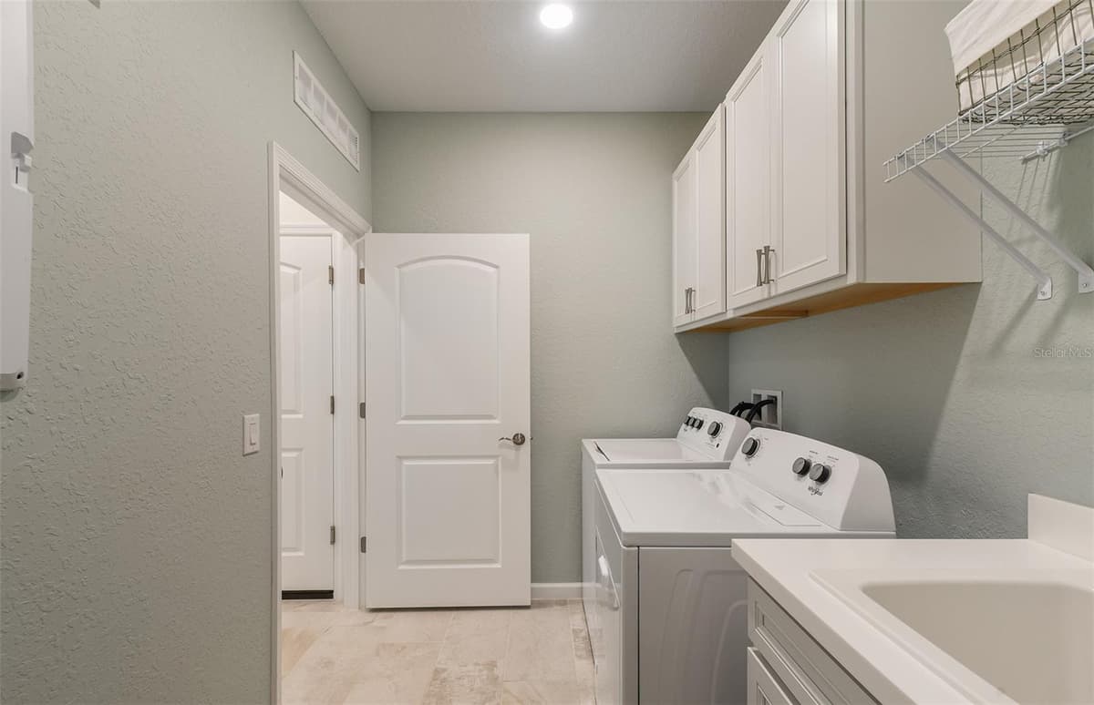 9118 SERENADE DRIVE — photo 42 of 42