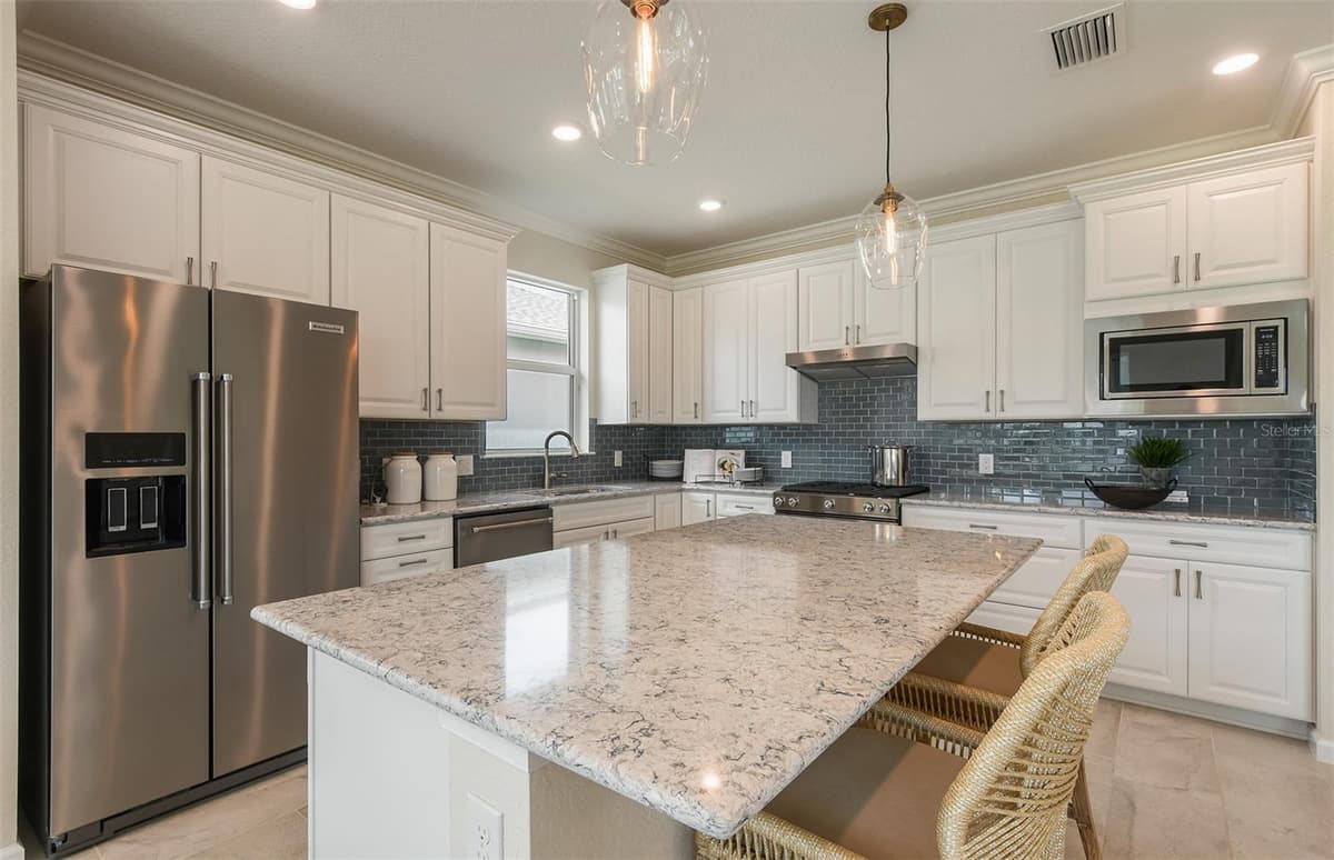 9118 SERENADE DRIVE — photo 19 of 42