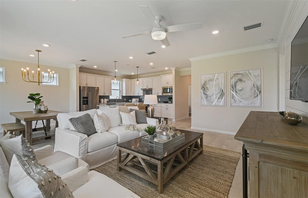 9118 SERENADE DRIVE — photo 21 of 42