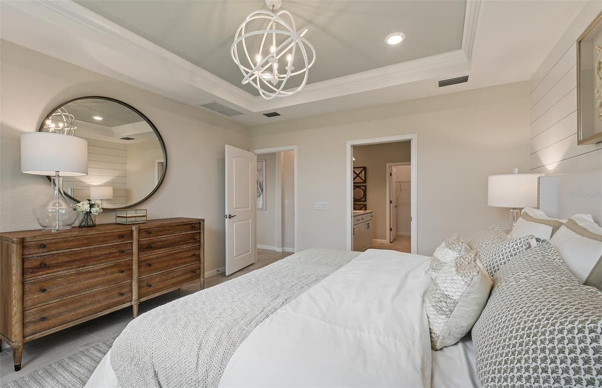 9118 SERENADE DRIVE — photo 28 of 42