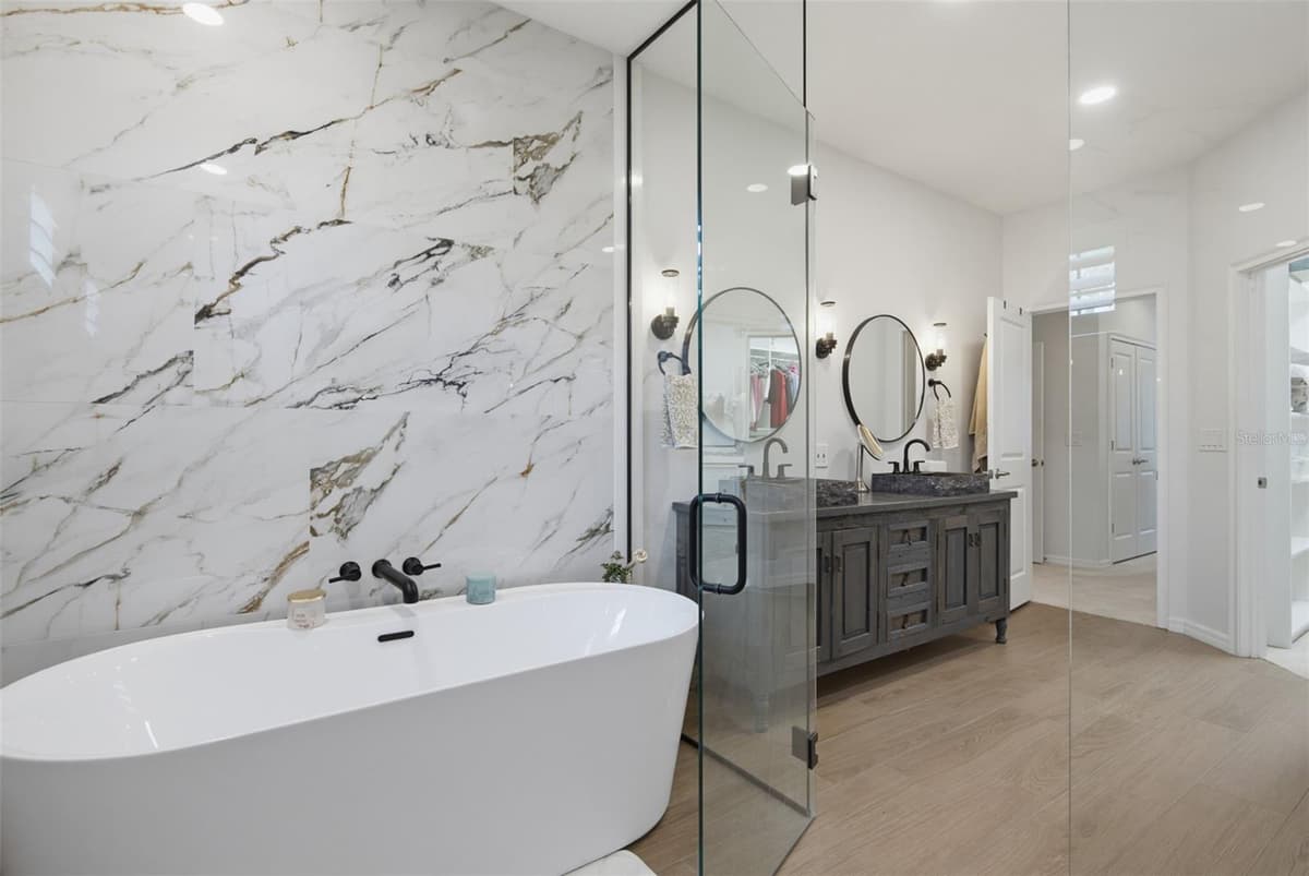 5780 SAYBROOK CIRCLE — photo 44 of 86