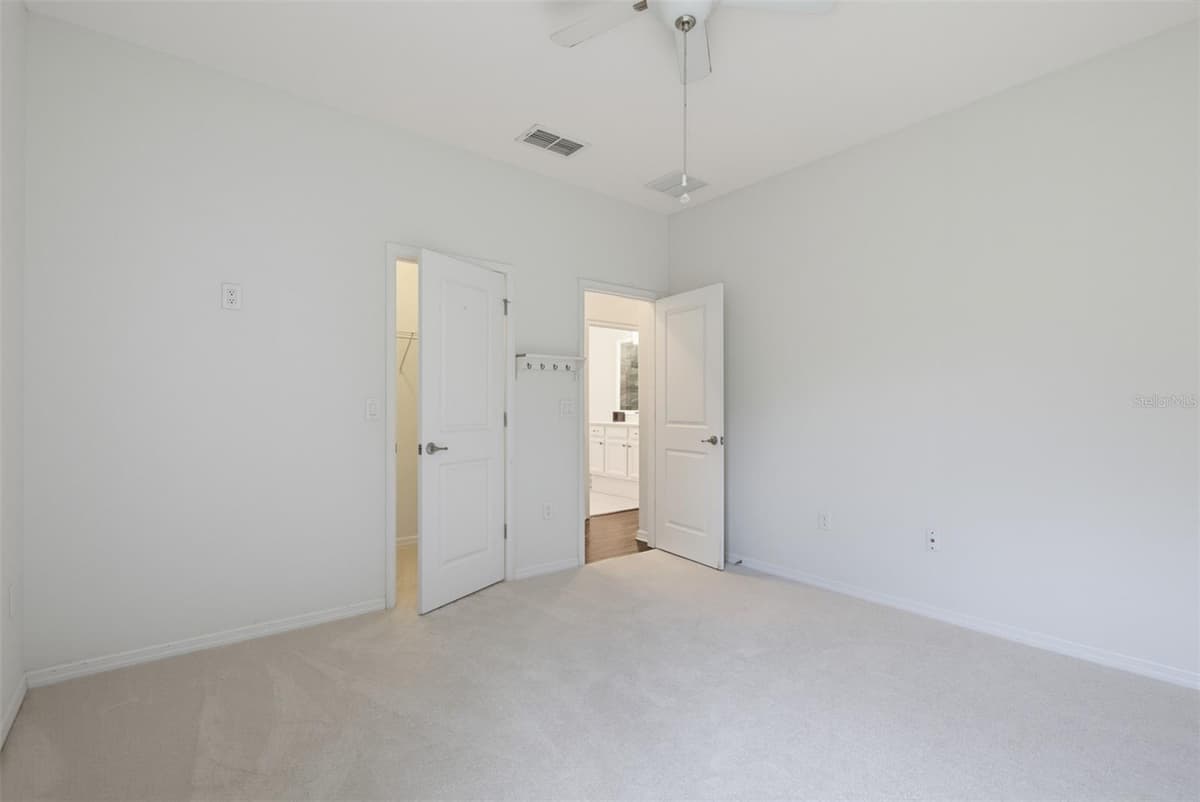 5780 SAYBROOK CIRCLE — photo 32 of 86