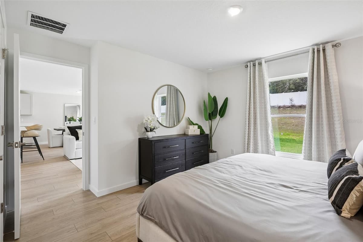 239 SKYFIELD COURT — photo 29 of 34