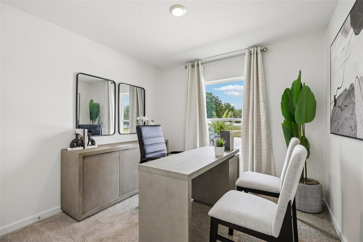 239 SKYFIELD COURT — photo 27 of 34