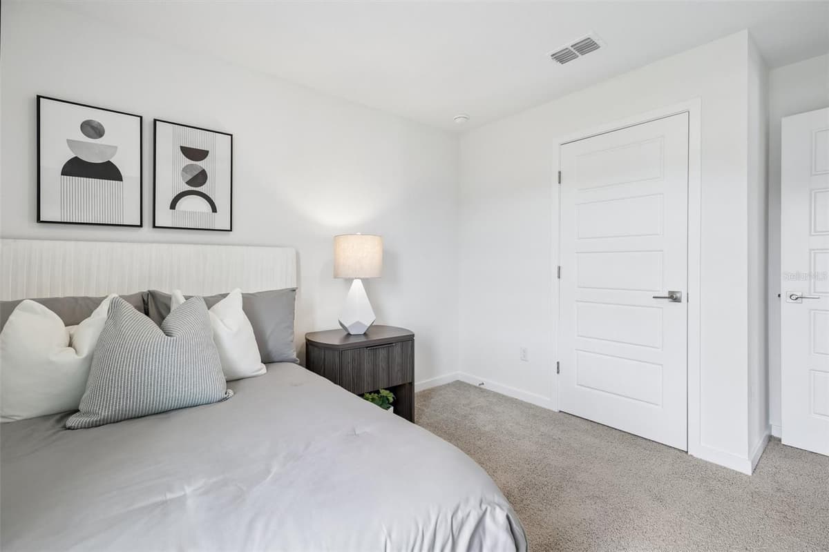 239 SKYFIELD COURT — photo 25 of 34