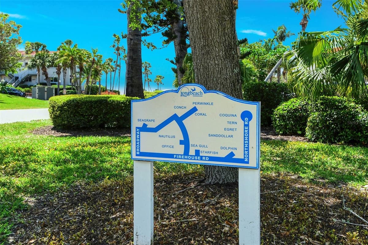 7115 GULF OF MEXICO DRIVE — photo 36 of 59