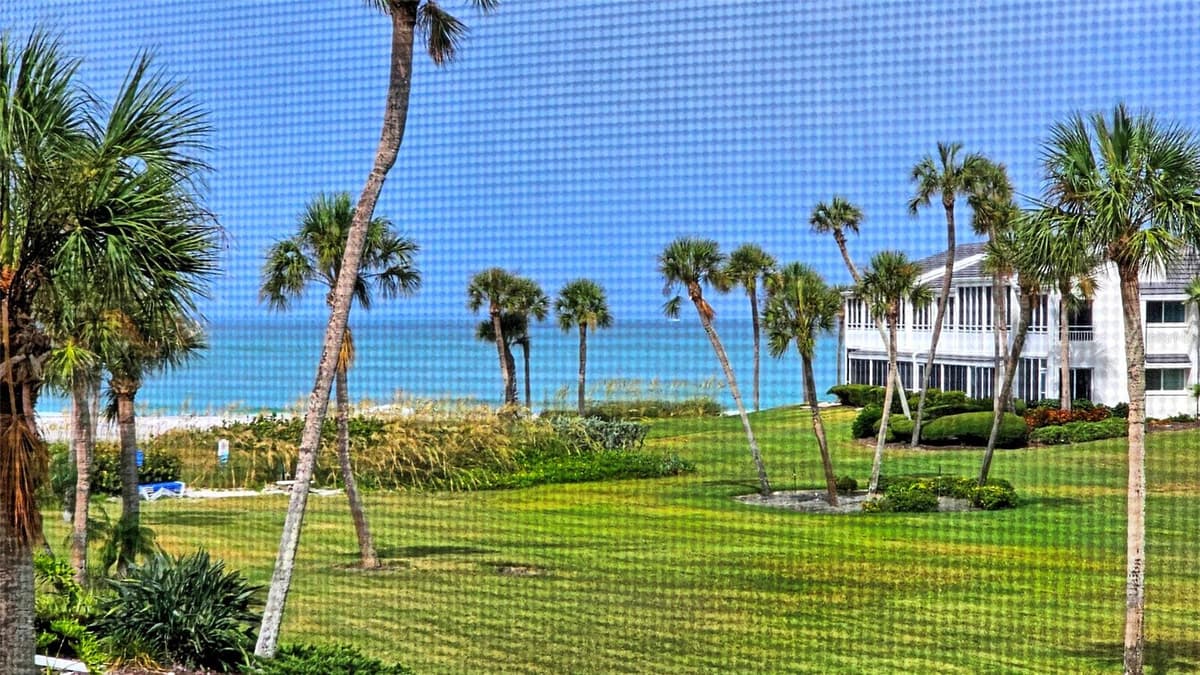 7115 GULF OF MEXICO DRIVE — photo 27 of 59