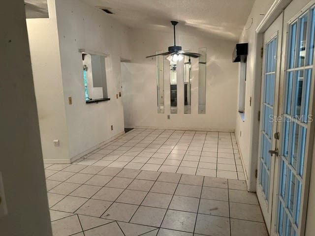 4729 DAWNMEADOW COURT — photo 4 of 25