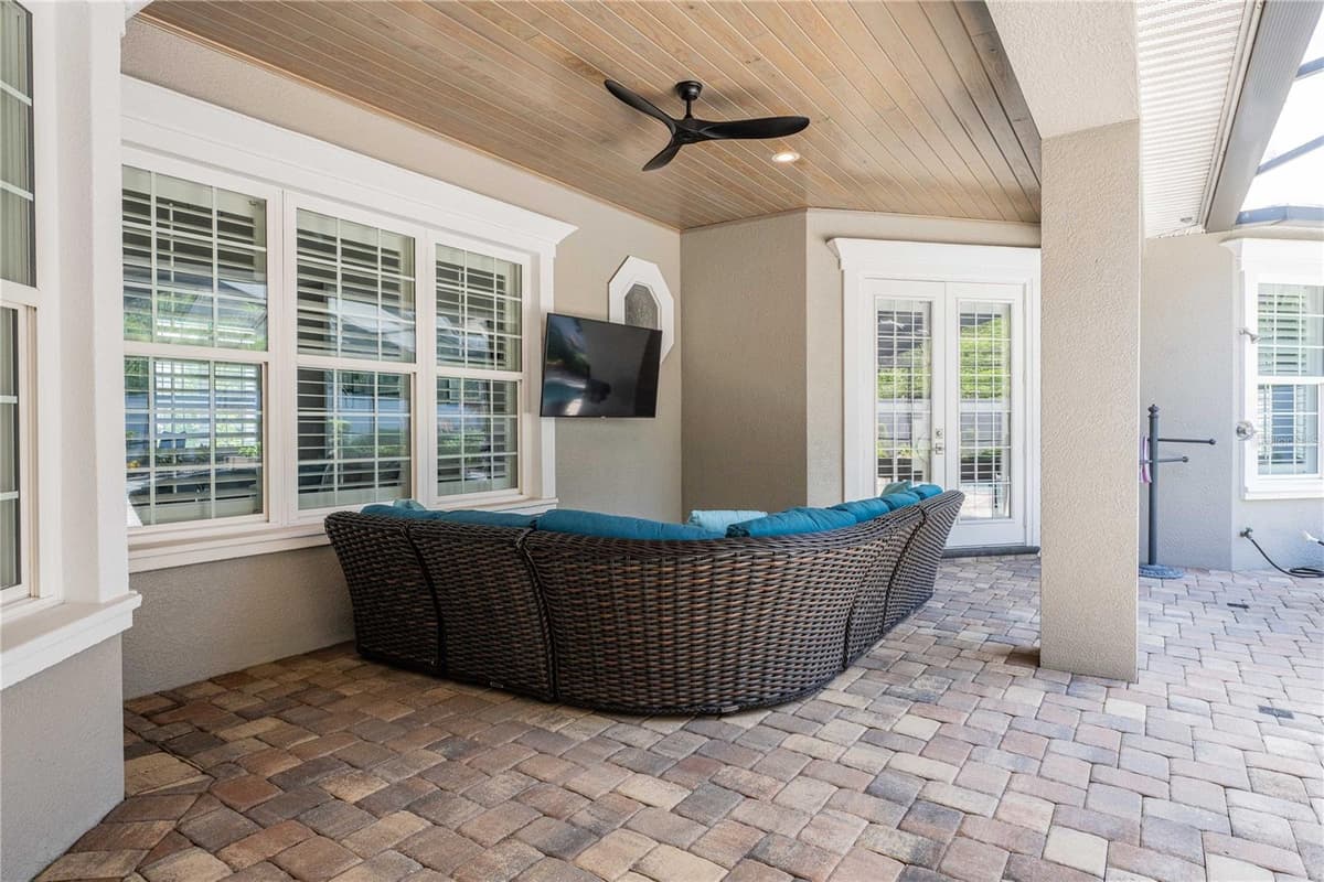 6768 CRESCENT WOODS CIRCLE — photo 58 of 78