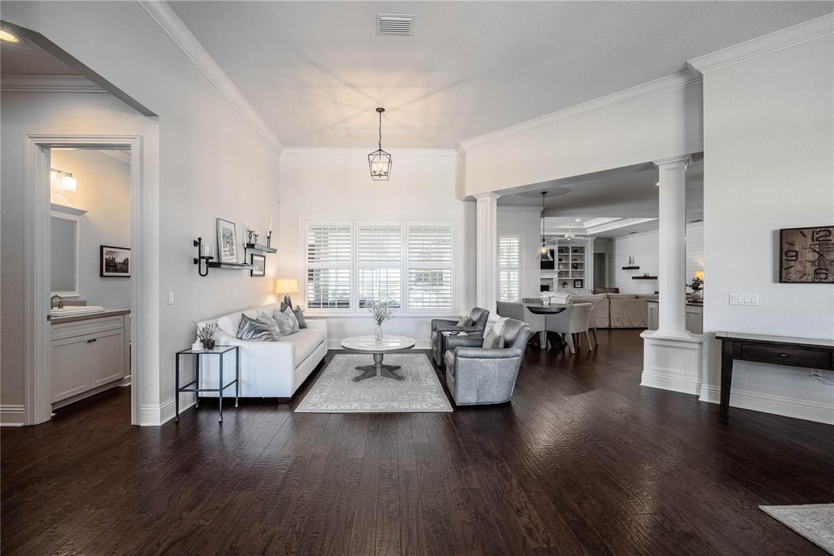 6768 CRESCENT WOODS CIRCLE — photo 4 of 78