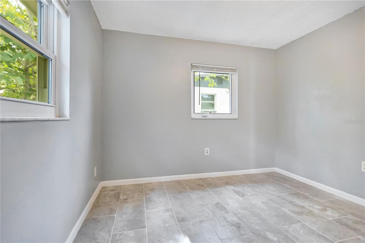 8316 TUPELO DR — photo 15 of 25