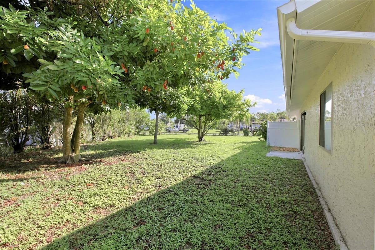 5799 FRAN COURT — photo 36 of 37