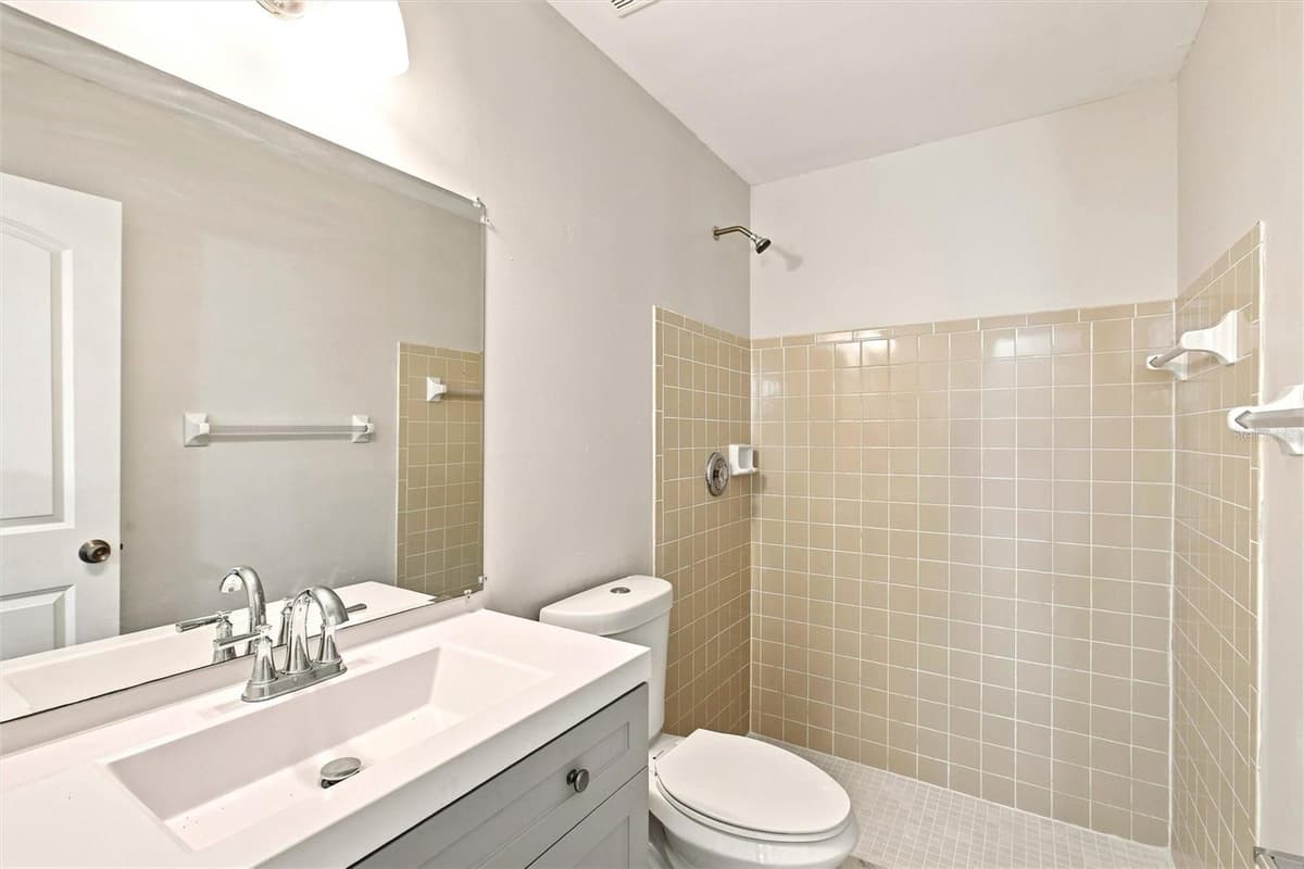 5799 FRAN COURT — photo 21 of 37