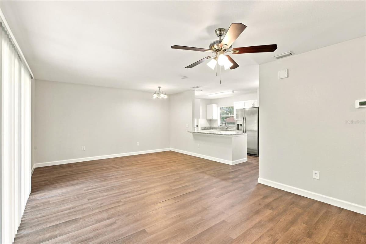 5799 FRAN COURT — photo 15 of 37
