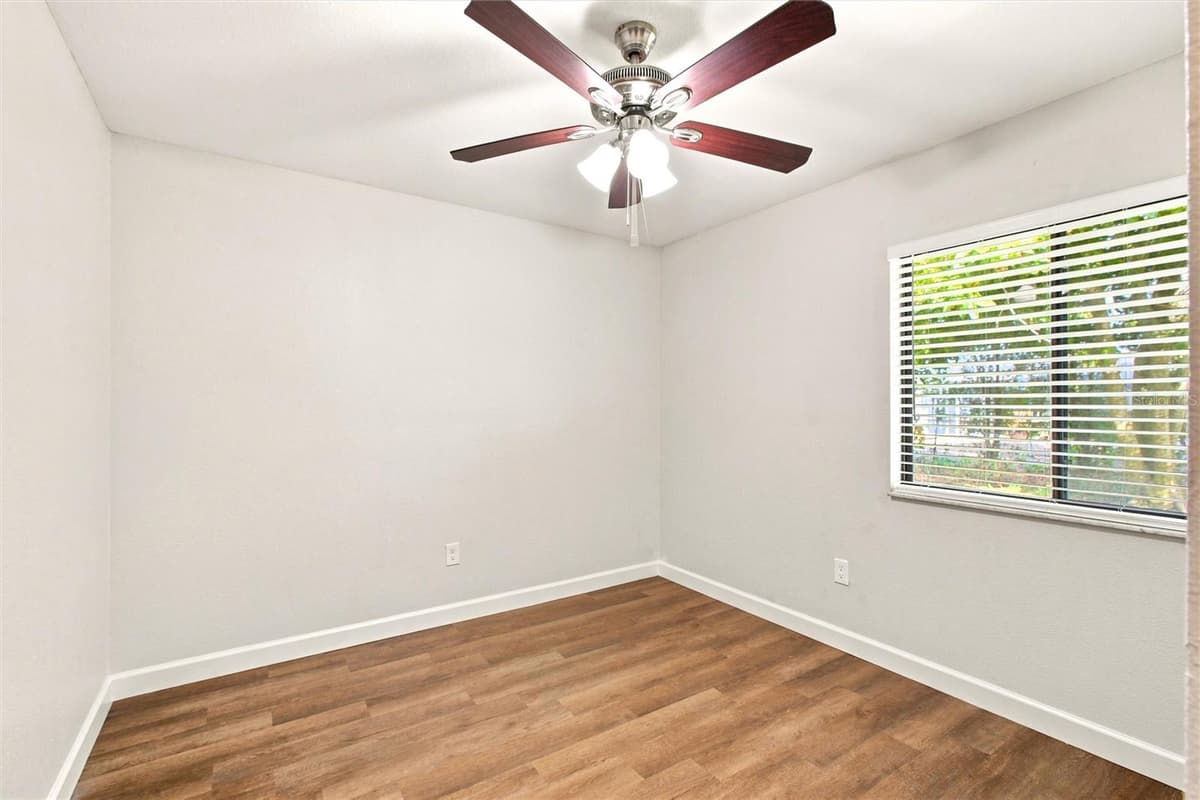 5799 FRAN COURT — photo 23 of 37