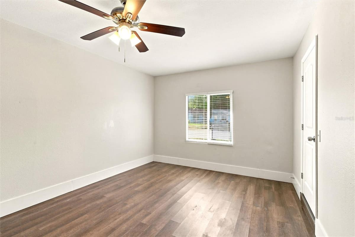 5799 FRAN COURT — photo 30 of 37