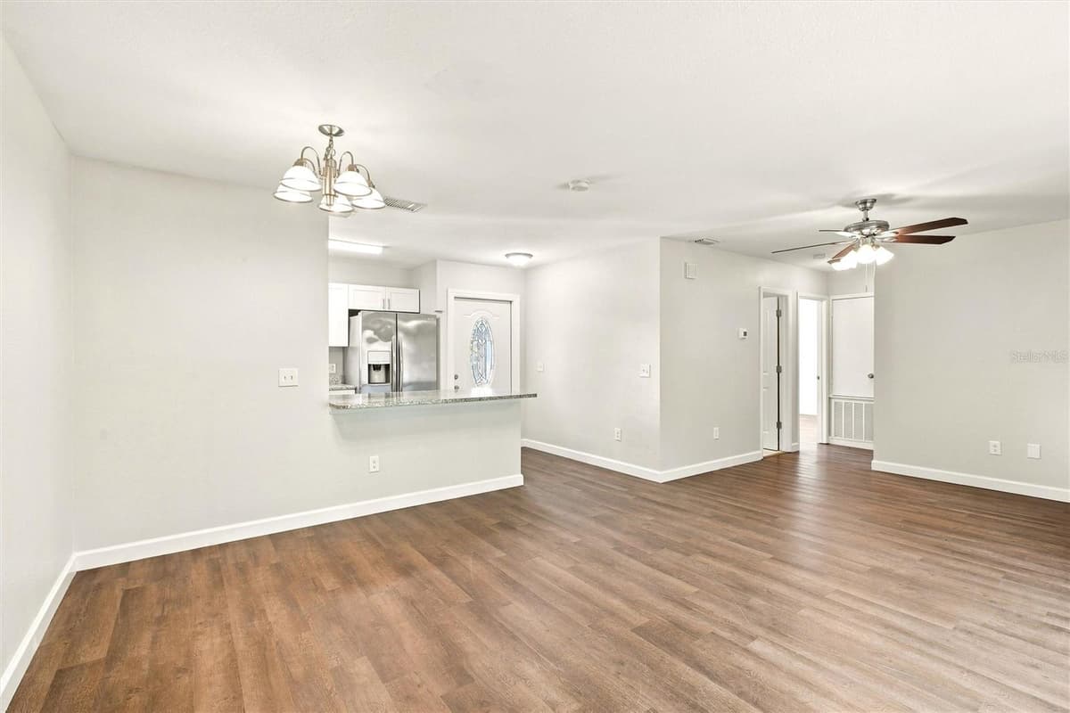 5799 FRAN COURT — photo 3 of 37