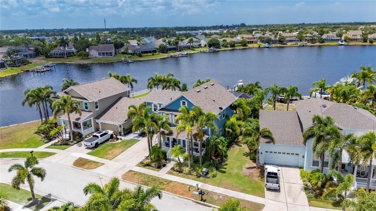 5216 POINT HARBOR LANE — photo 98 of 100