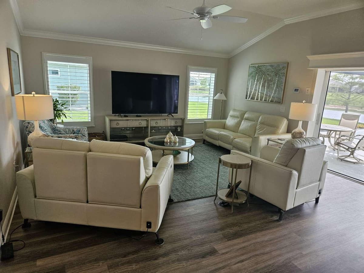 7602 FRANK DIPIETRO DRIVE — photo 4 of 21