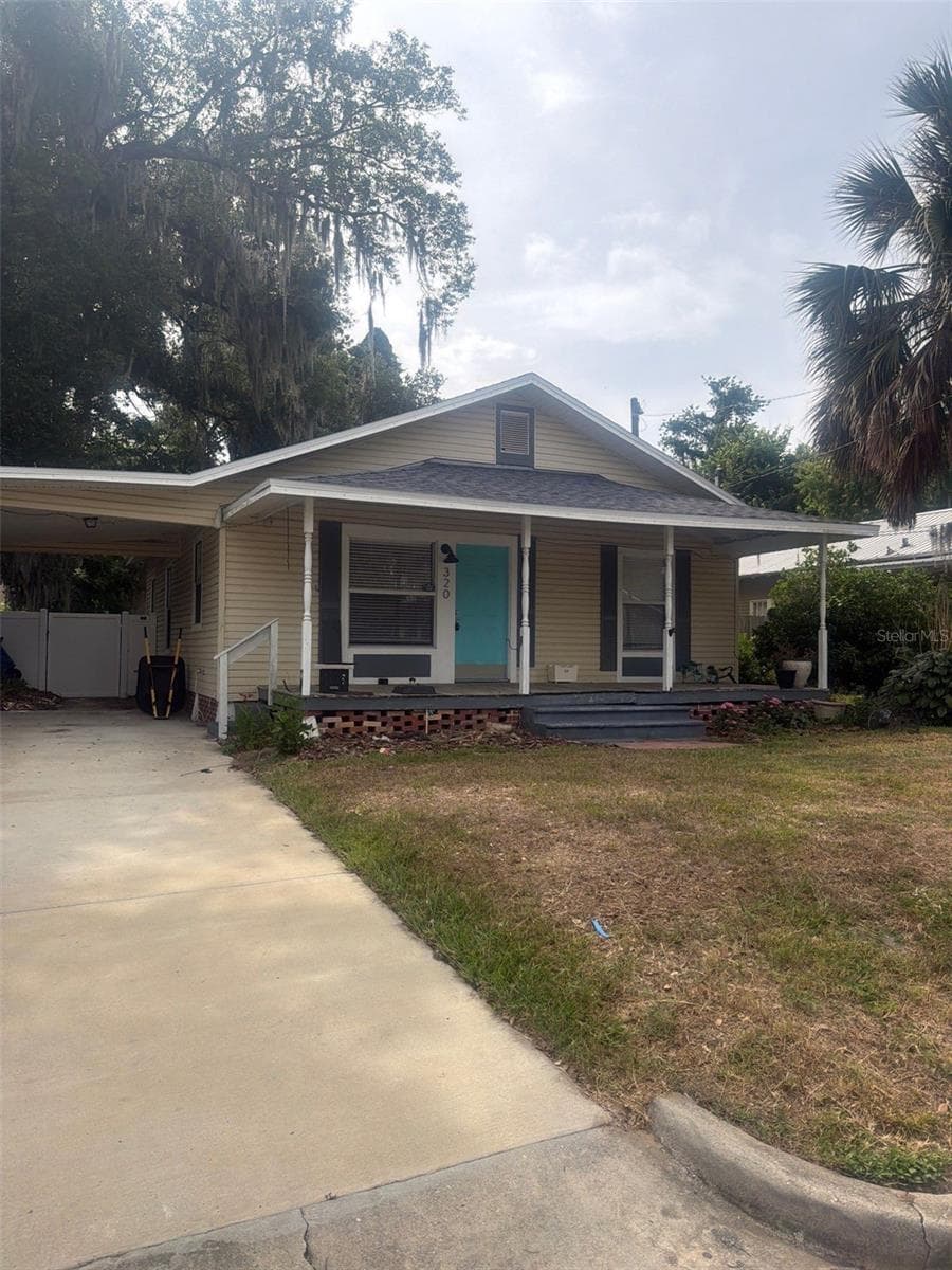 320 COURTLAND AVENUE — photo 1 of 14