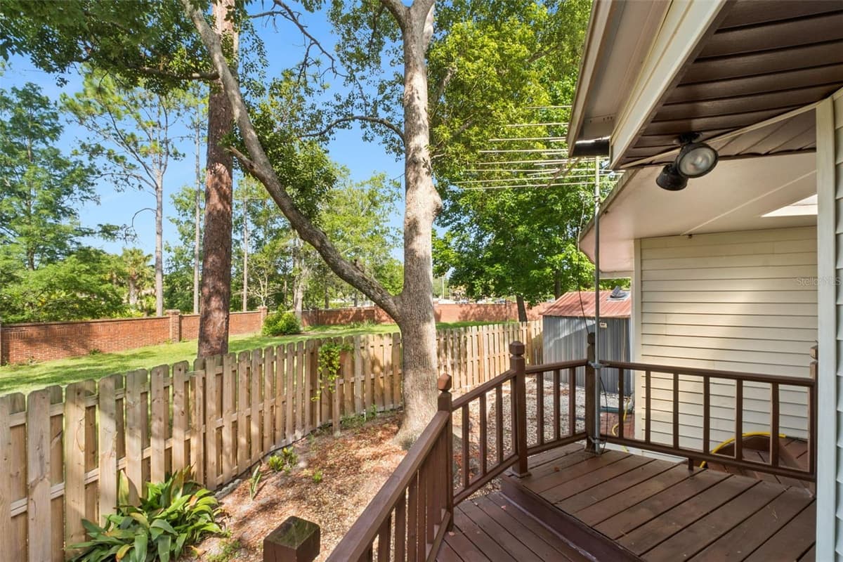 571 PINE NEEDLE COURT — photo 29 of 54