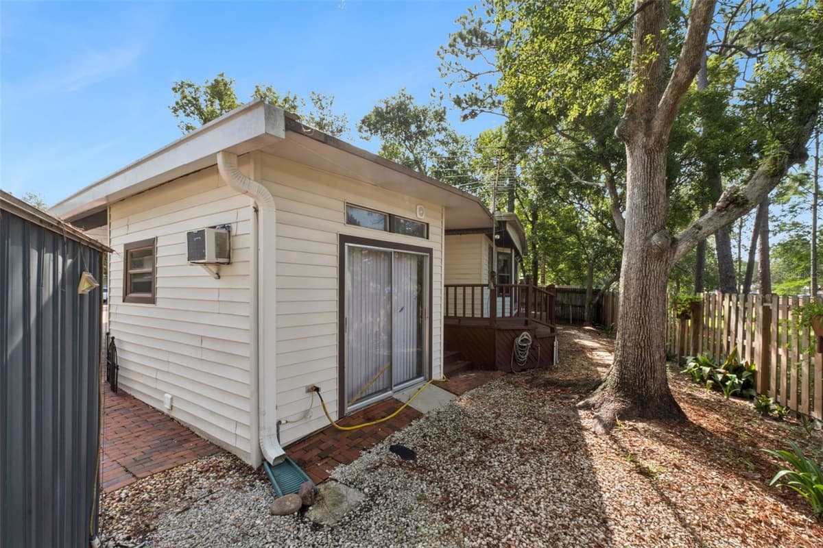 571 PINE NEEDLE COURT — photo 27 of 54