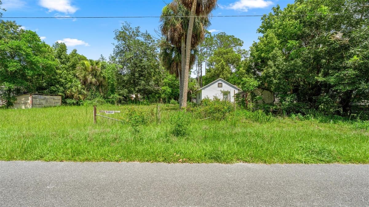 10085 PLUM STREET — photo 4 of 15