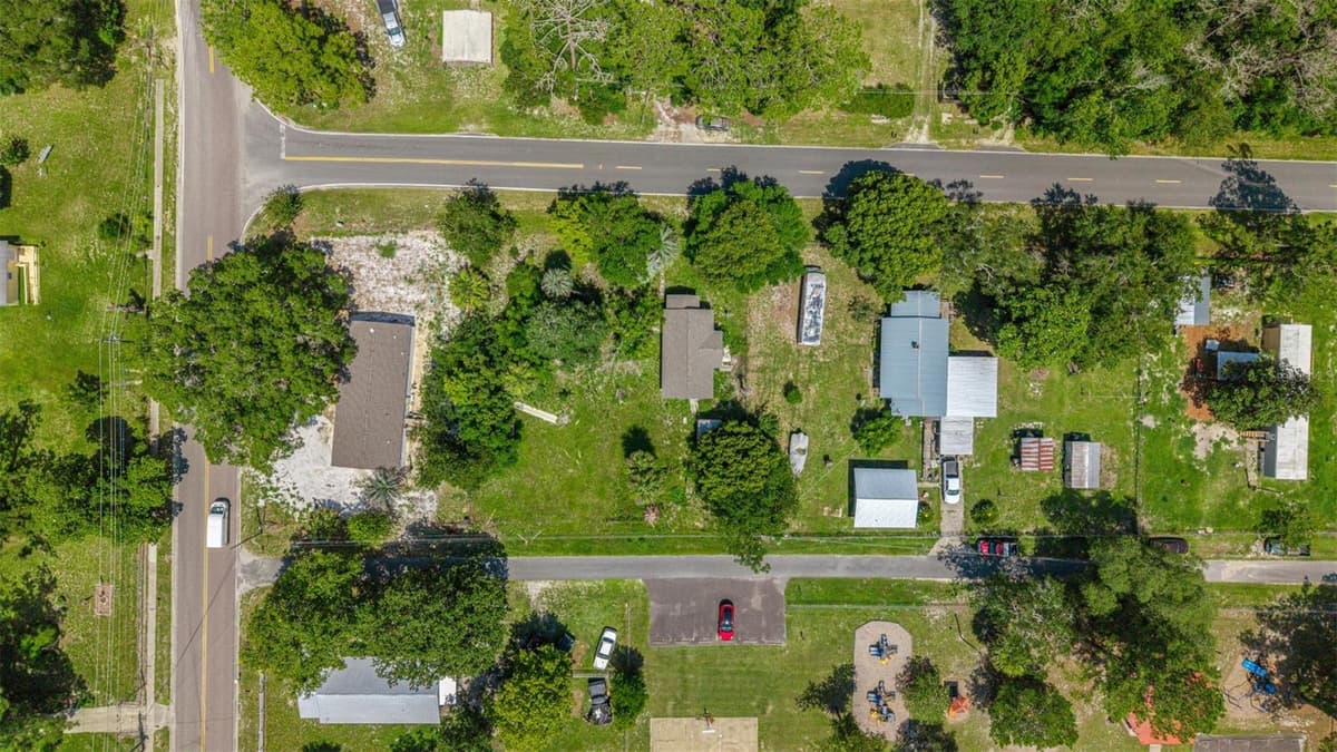 10085 PLUM STREET — photo 15 of 15
